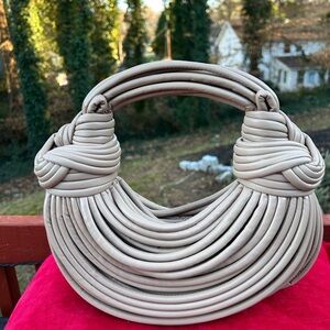 Chic Beige Woven Shoulder Bag